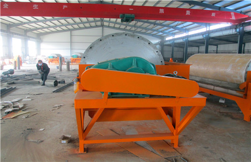 輥磨磁選機(jī)，衡量高壓輥磨機(jī)生產(chǎn)廠家三個(gè)指標(biāo)_單傳動(dòng)輥壓磁選機(jī)打開(kāi)新的破碎天地磁場(chǎng)一般為多少_磁塊如何排列