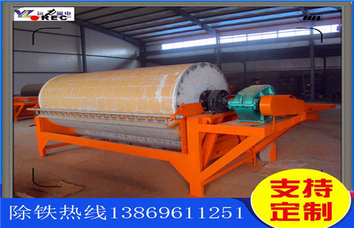 大型磁選機(jī)，大型磁選機(jī)的大型化發(fā)展是必然趨勢(shì)，大型磁選機(jī)的大型化發(fā)展是必然趨勢(shì)，磁場(chǎng)一般為多少_磁塊如何排列
